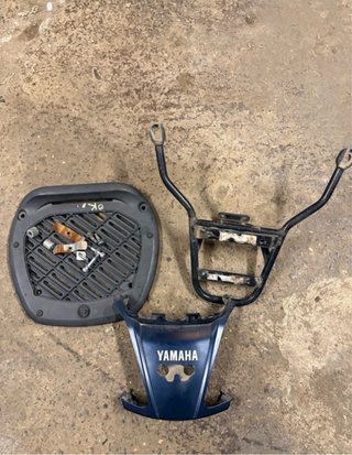 Portamaletas Yamaha XMAX 125 (2019)