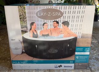 Spa Hinchable Lay-Z-Spa Miami Bestway