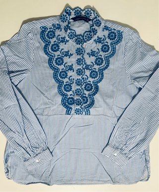 Camisa Zara Rayas con Bordados Talla M