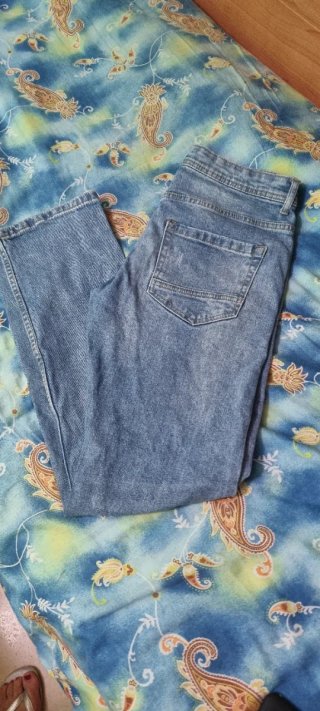 Jeans da uomo blu. Taglia 44