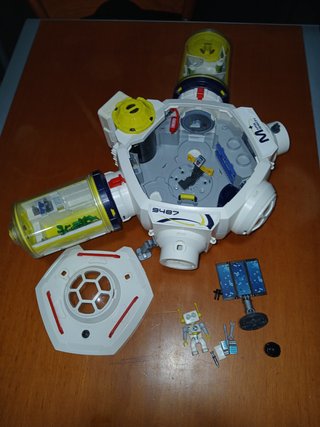 Estación espacial de playmobil