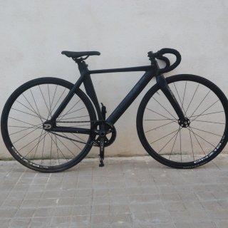 Bicicleta de Pista Negra