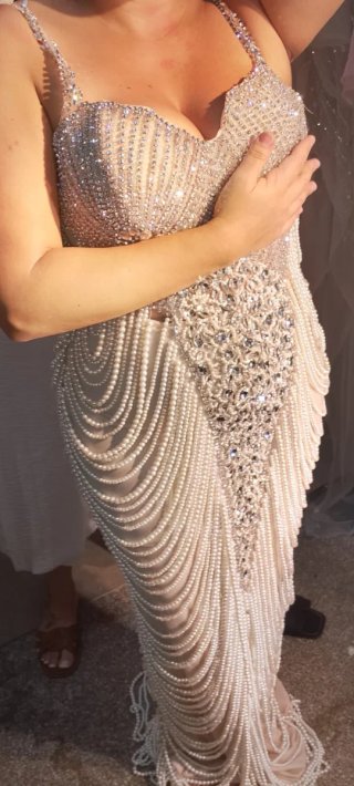 Vestido de Boda Gitana con Perlas Nuevo sin usar
