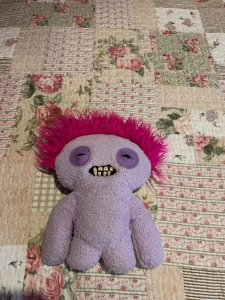 Muñeco Fuggler Lila y Rosa