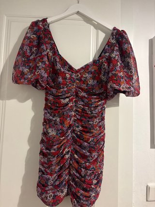 Vestido mini drapeado Zara estampado Talla S