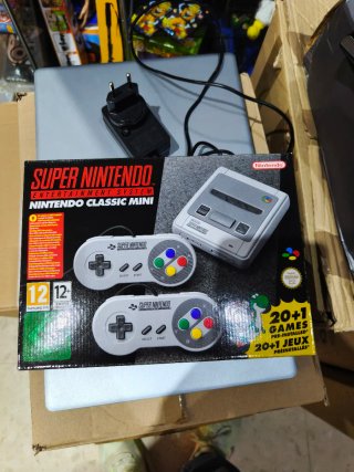 Super Nintendo Classic Mini Precintada