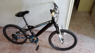 Bicicleta de Montaña Negra