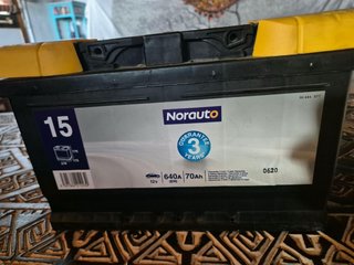 Batería de coche Norauto 70Ah 640A
