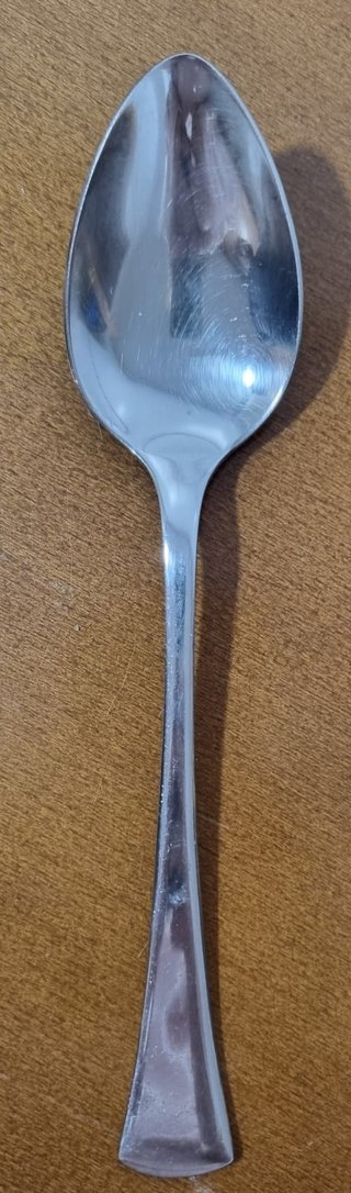 Cuchara sopera de metal