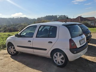Renault Clio 2004