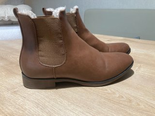 Botines Marrones Talla 39