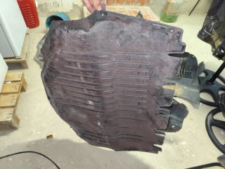 Cubre cárter y pasos de rueda para Seat