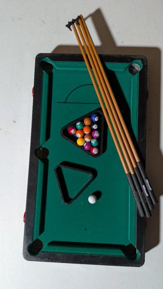 Lote de 3 juegos de mesa baloncesto, billar y futb