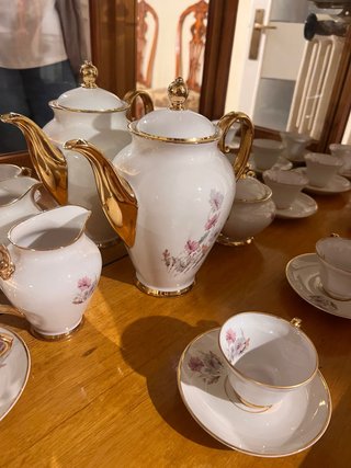 Juego de Café de Porcelana (12 Tazas)