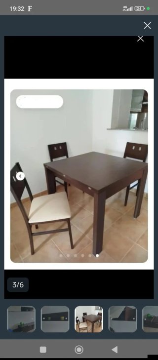 Mesa de Comedor con 4 sillas
