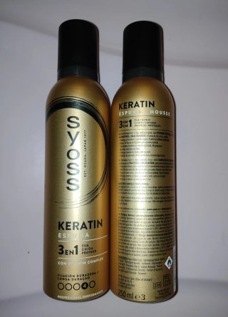 Lote de 2 Espuma Mousse Syoss Keratin 3 en 1