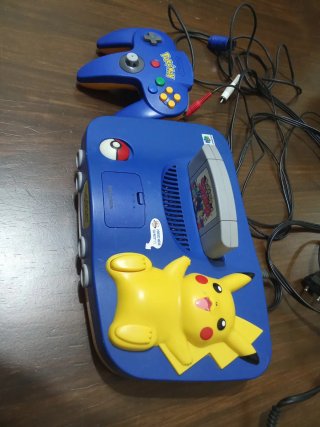 Nintendo 64 Pikachu Edition