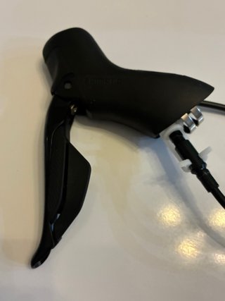 SHIMANO 105 Di2 MANETA