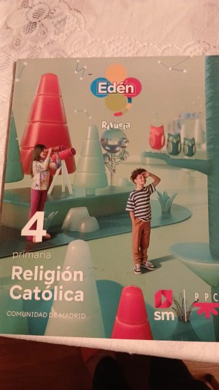 Libro de religión 4 de primaria
