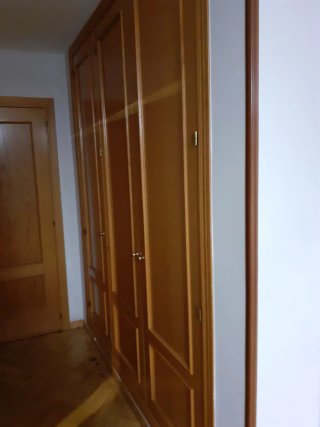 Frentes de armario abatibles de madera