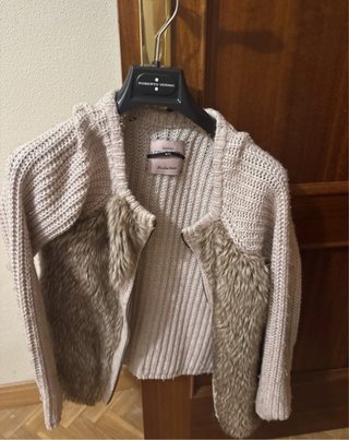 Chaqueta de punto Bershka beige