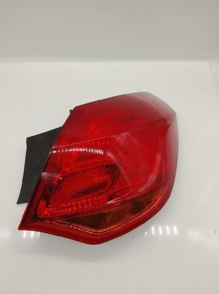 3394 13306460 piloto trasero derecho opel astra