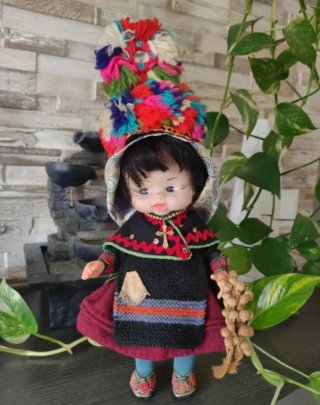 Muñeca antigua años 70