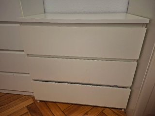 Cómoda IKEA blanca