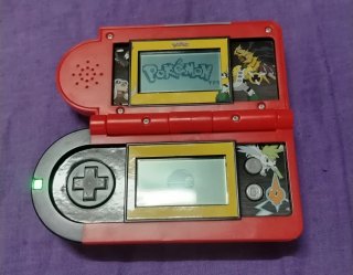 Consola Portátil Pokémon