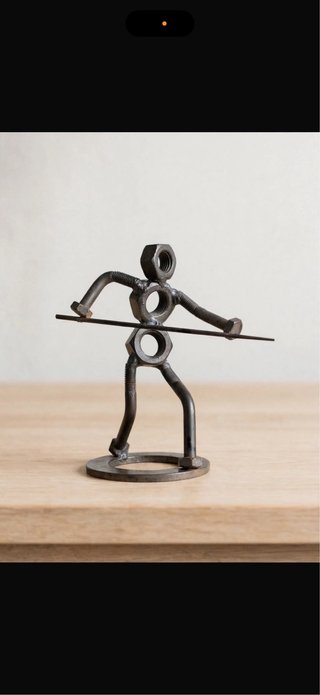 Figura Guerrero Artesanal de Metal