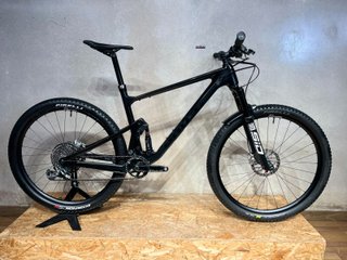 GHOST LECTOR FS 2021 TALLA L
