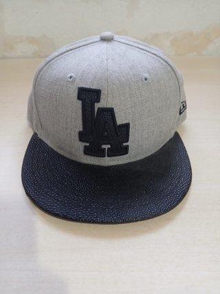 Gorra New Era LA Gris y Negra
