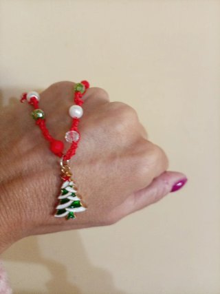 Collana natalizia con ciondolo albero