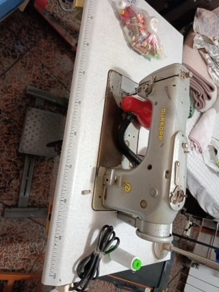 Máquina de coser industrial Dürkopp