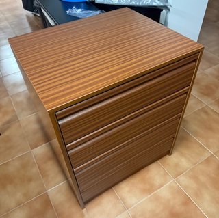 Cajonera de Madera Color Nogal