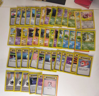 Lote de 47 Cartas Pokémon en Español: base set, et