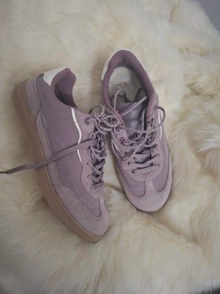 Zapatillas Zara Rosa y Lila Talla 38
