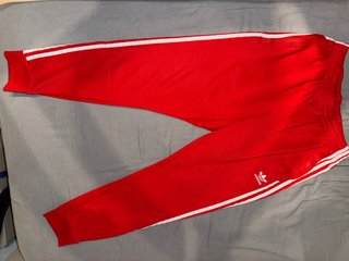 Pantalones adidas rojos