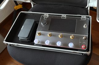 Stand Quad Cortex para pedalboard