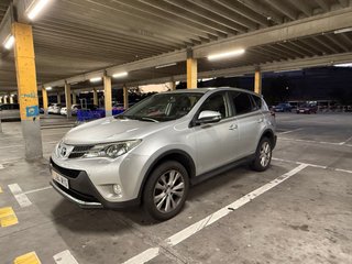 Toyota RAV4 4x4 automático 2014
