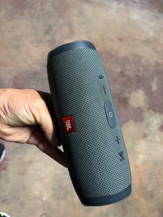 Altavoz JBL Negro