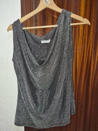 Camiseta de fiesta