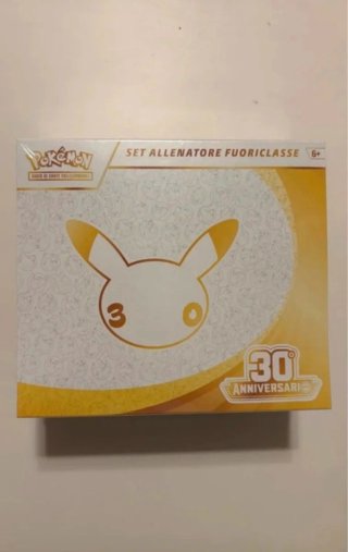 Set Allenatore Fuoriclasse Pokémon 30° Anniv.