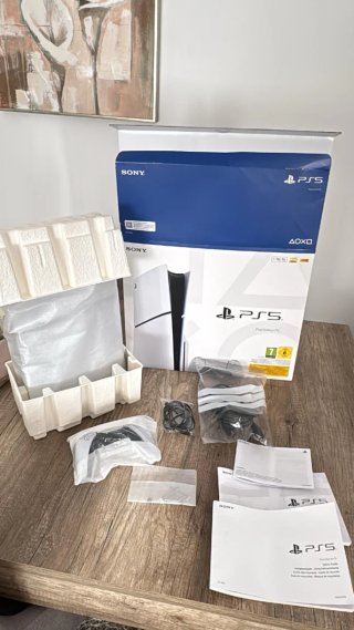 PlayStation 5 Slim 1TB con lector