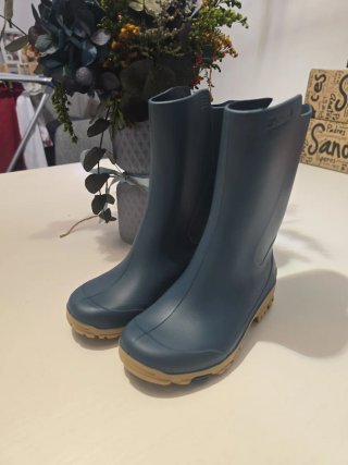 Botas de agua Decathlon talla 25/26