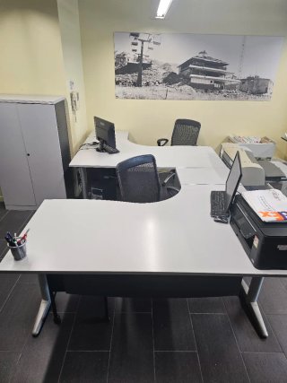 Escritorio en L (1,80m) con Cajonera