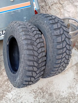 Maxxis Trepador 235/75 r15