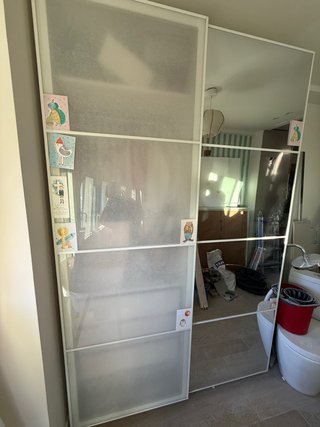 Armario PAX blanco con puertas correderas