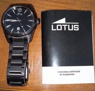 Reloj de hombre Lotus negro