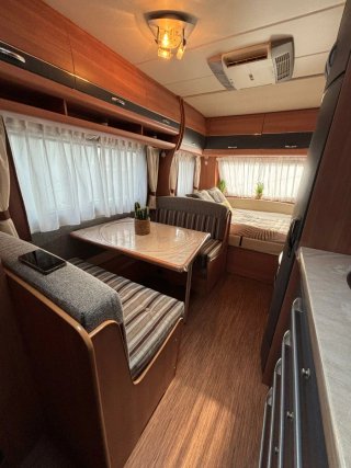 Caravana Hobby 490 KMF Deluxe